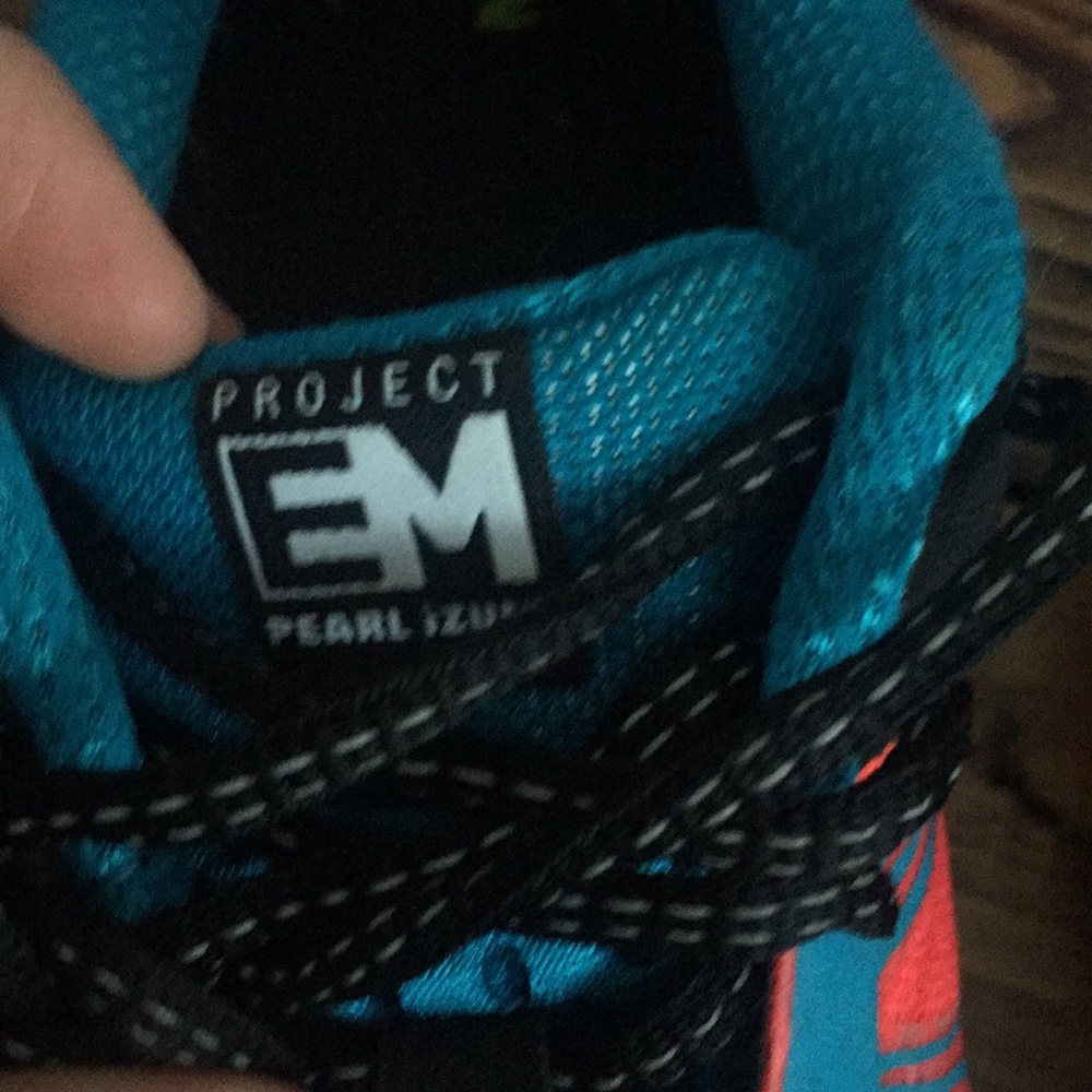 Shoes - Picture 3 of 3